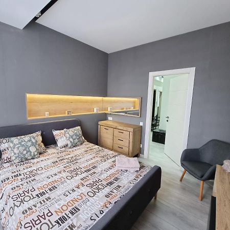 Diplomat The Best Ultra Central Apartaments Кишинёв Экстерьер фото